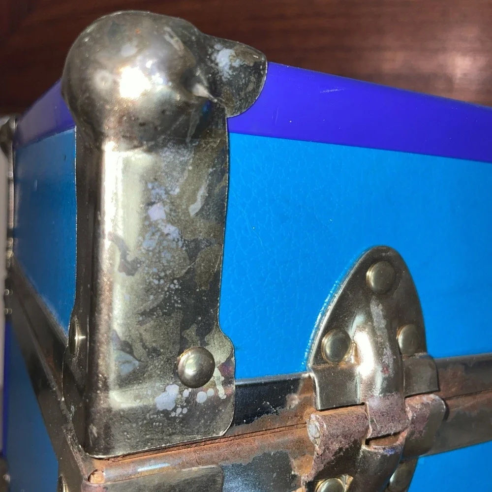 Vintage‎ Medium Size Hard Side Trunk | Metal Latch & Corners | 12x 8.5 x 9in